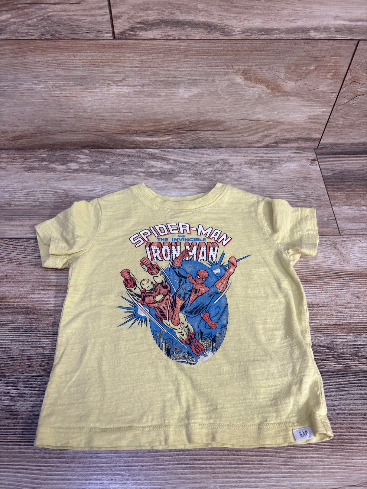 Baby Gap x Marvel Spider-Man And The Invincible Iron Man Shirt Yellow sz 2T