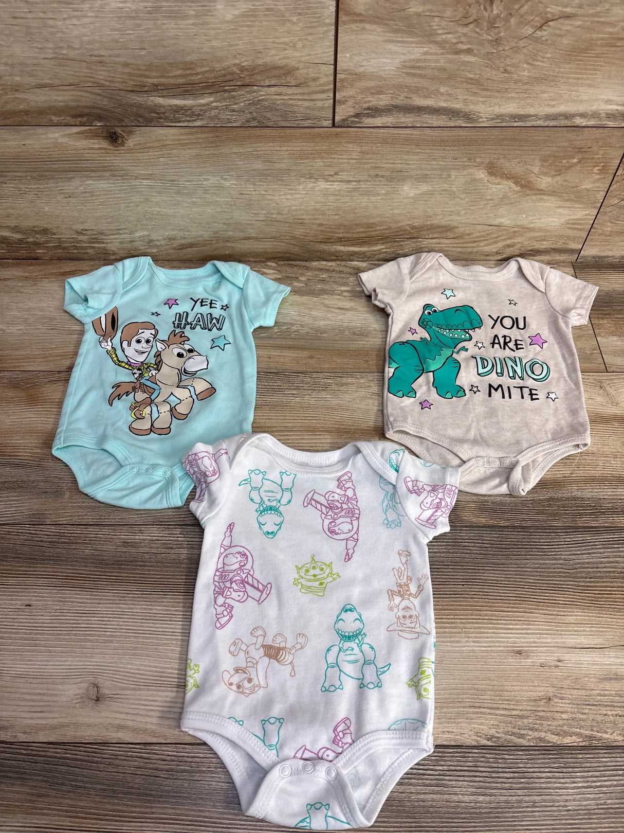 Disney Baby 3pk Toy Story Bodysuit Set Mint sz 3-6m