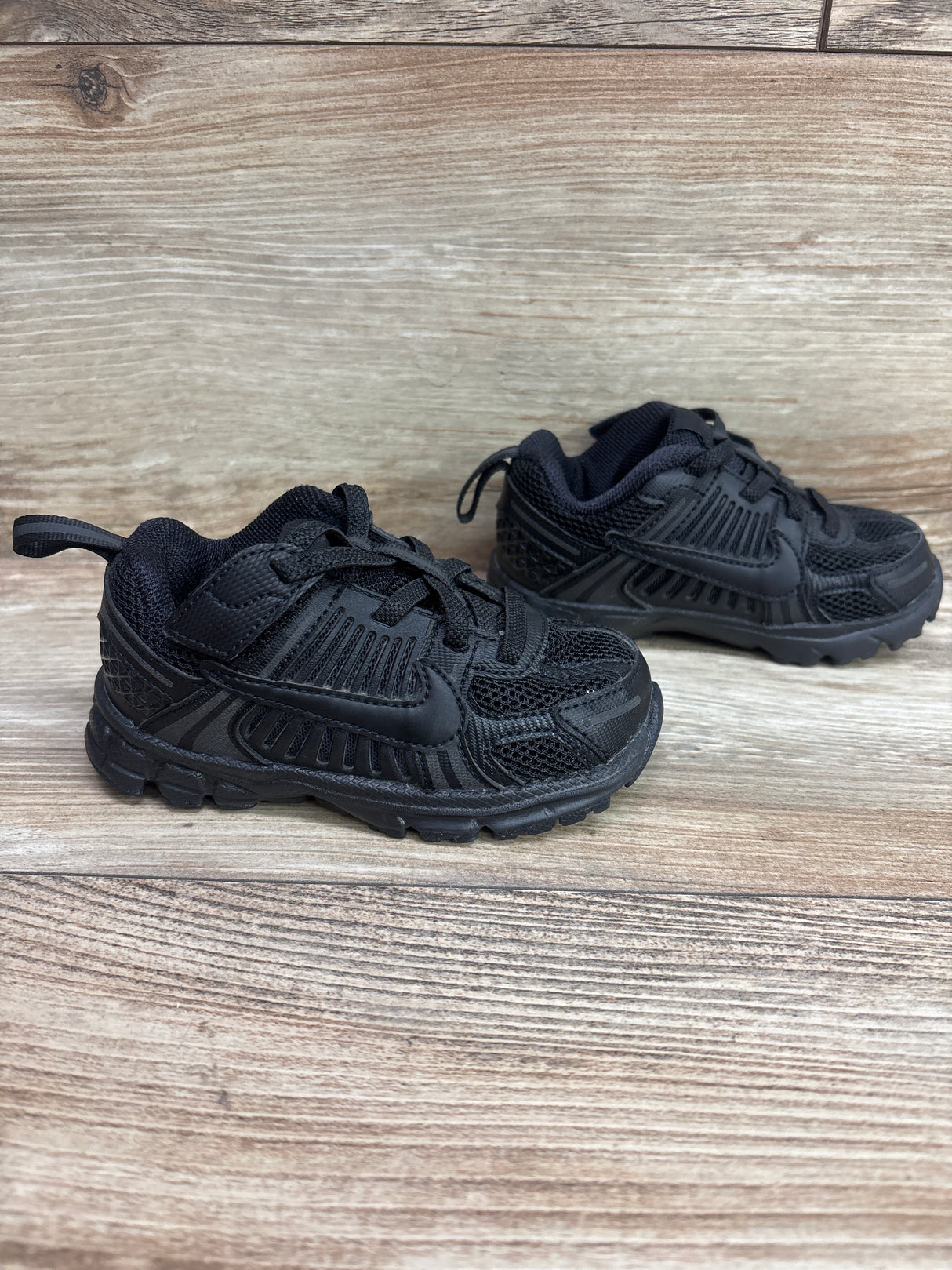 Nike Air Zoom Vomero 5 TD 'Black' Sneakers sz 7c