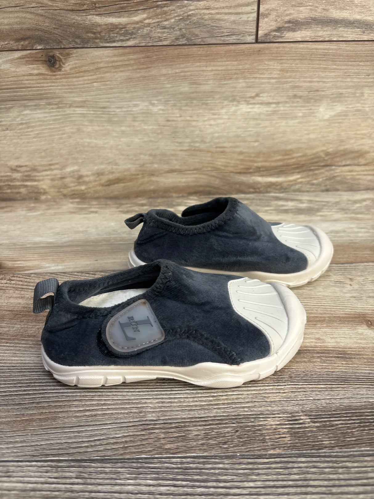 Velour Slip On Sneakers Grey sz 9c - Me n Mommy To Be