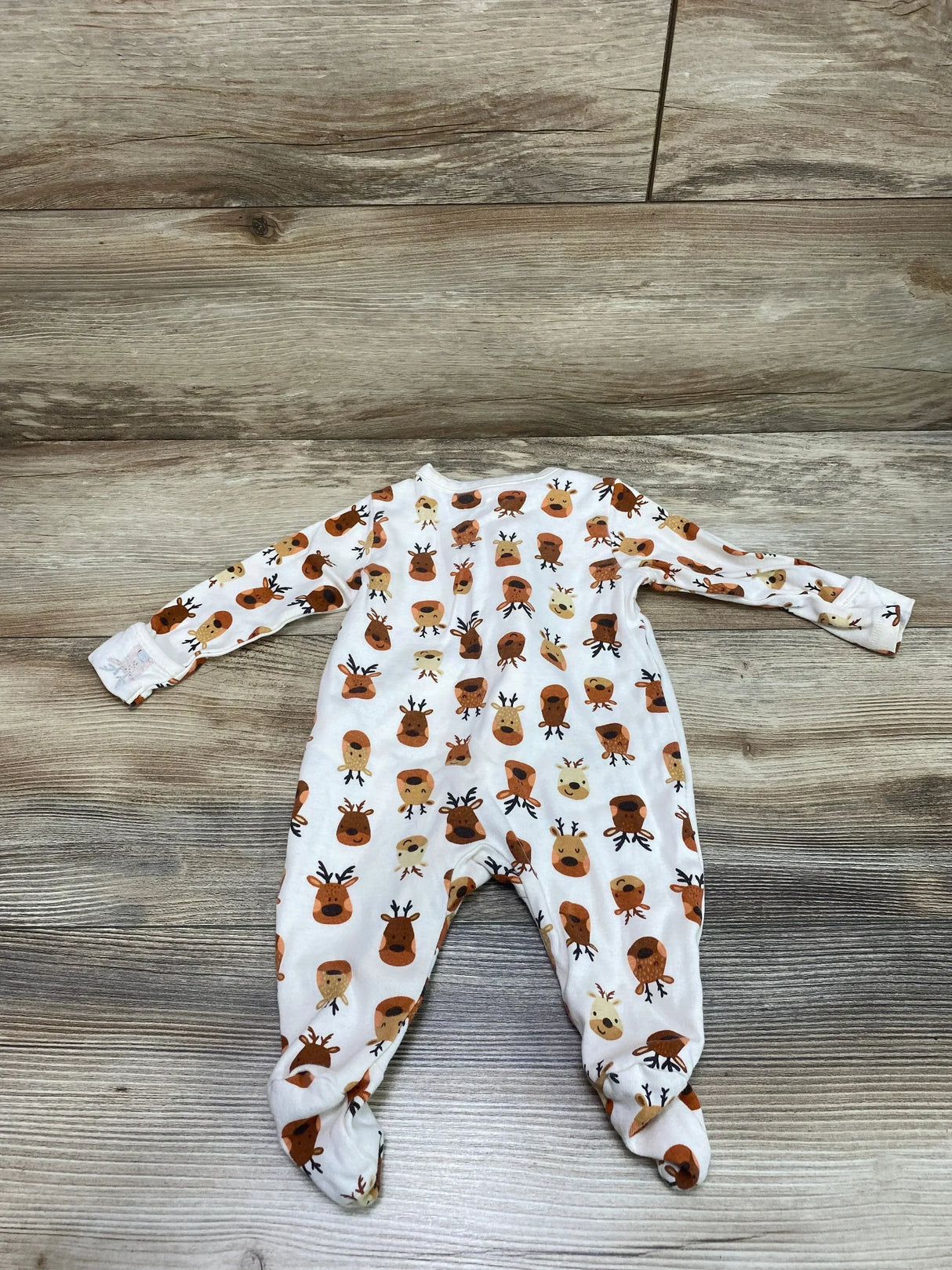 Old Navy Reindeer Sleeper White sz 0-3m - Me n Mommy To Be