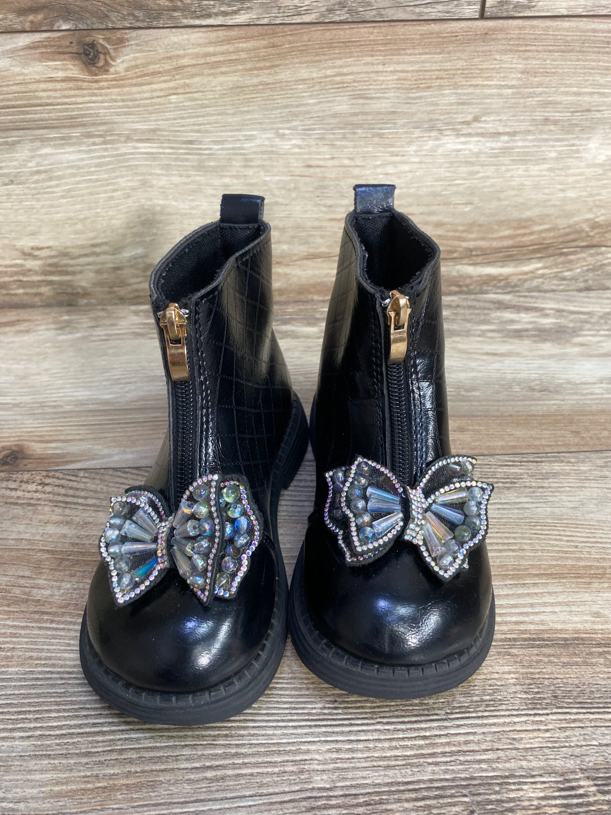 Glossy Chelsea Boots w/ Rhinestone Butterfly Black sz 12c