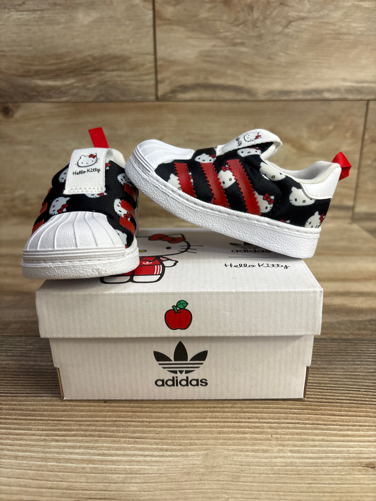 Adidas X Hello Kitty Superstar 360 I Sneakers Black sz 4c