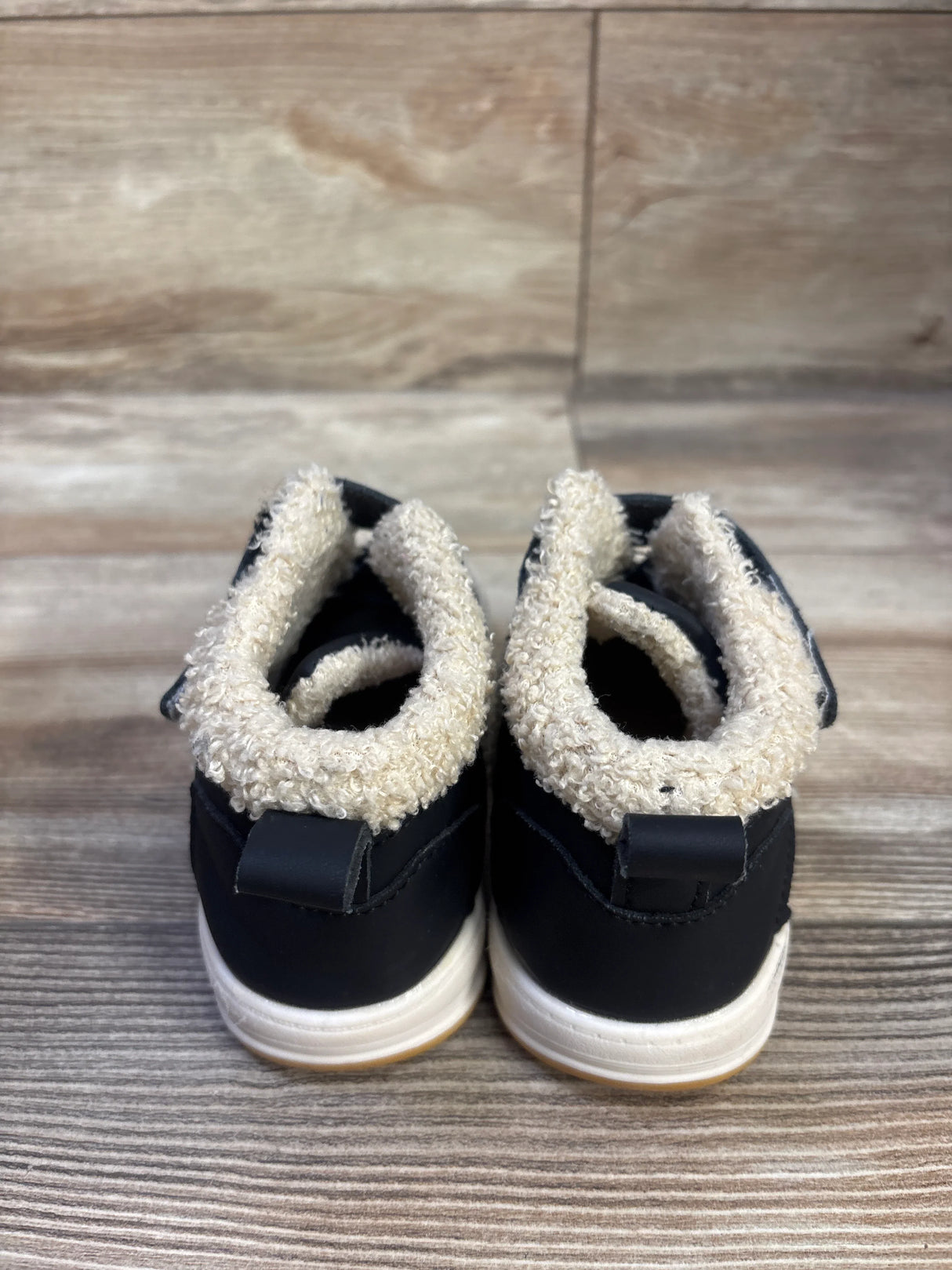 Shein Fleece High Top Sneakers Black sz 11c