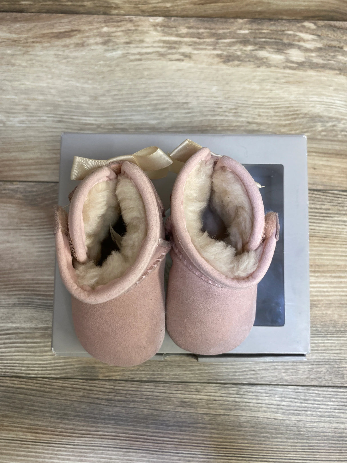 Ugg Jesse Bow II Boots, Pink sz 0/1c*