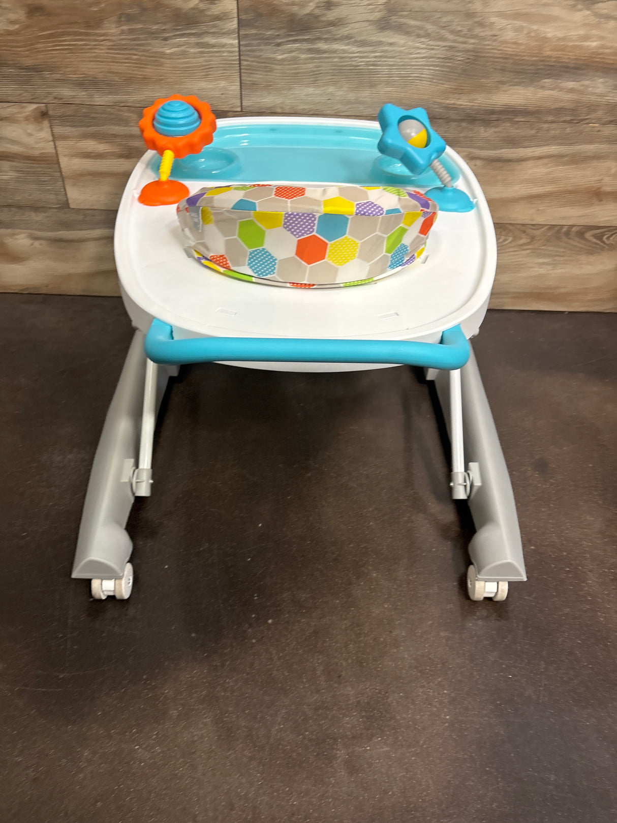 Smart Steps Dine N' Play 3-in-1 Feeding Walker with Toys - Hexagon Dots