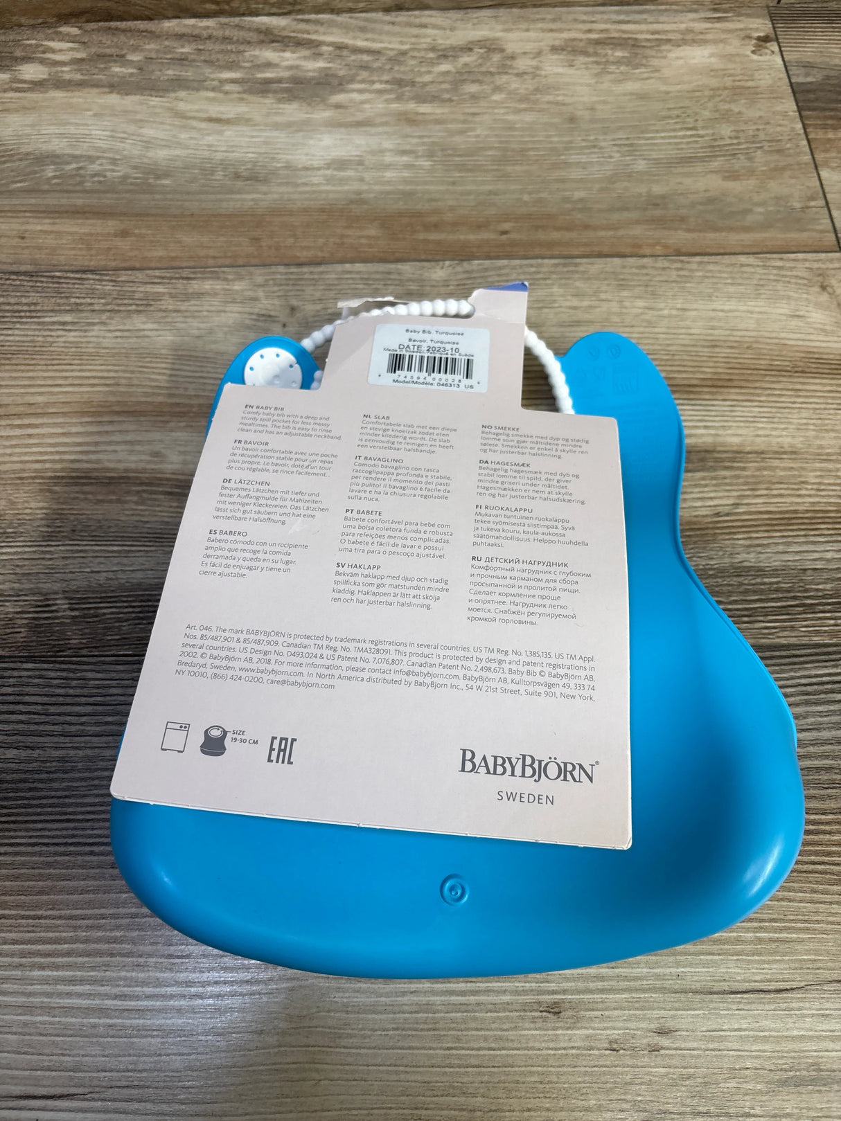 NEW BabyBjorn Bib Blue 4m+