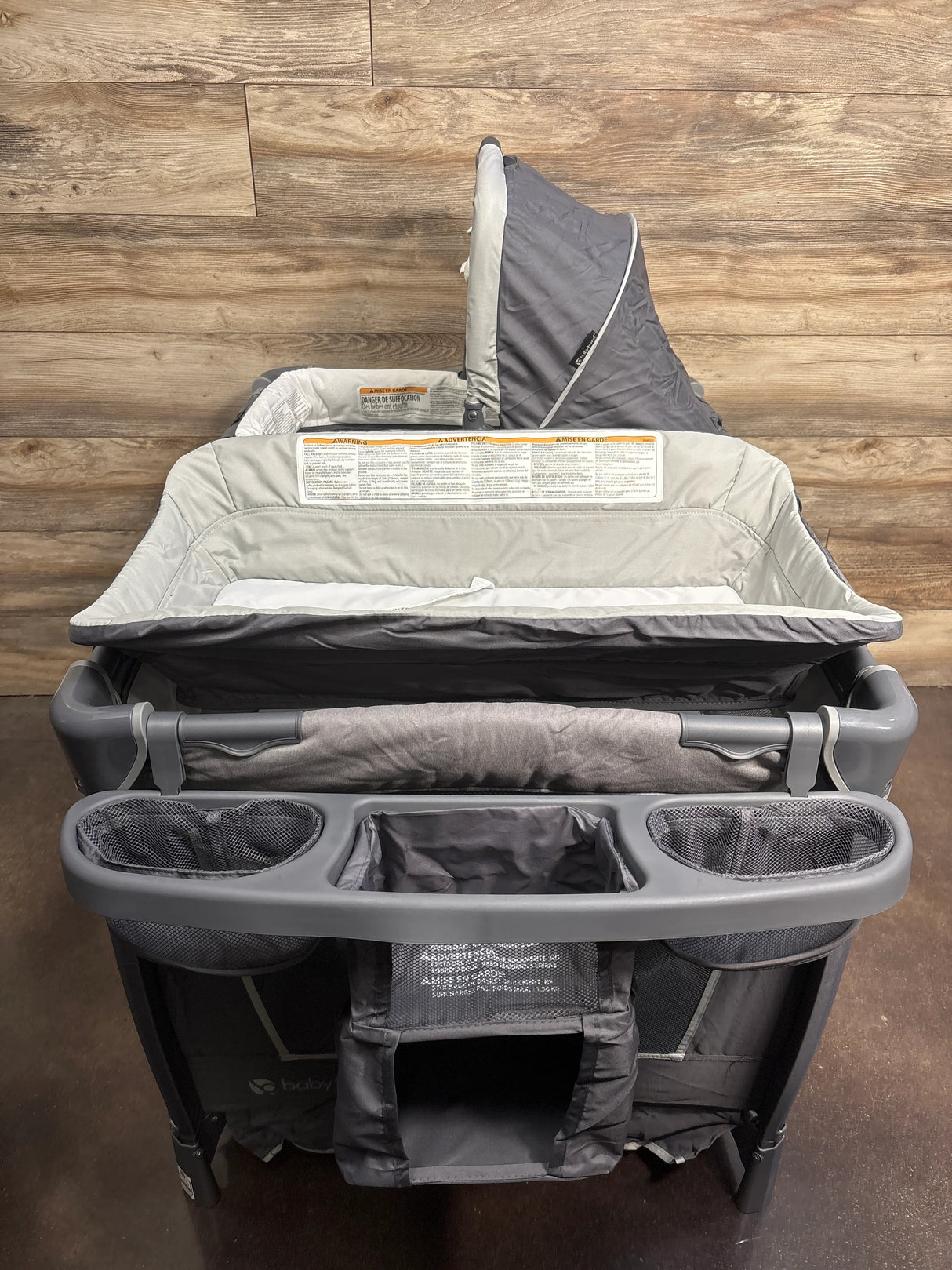 NEW Baby Trend Retreat Nursery Center Playard in Robin
