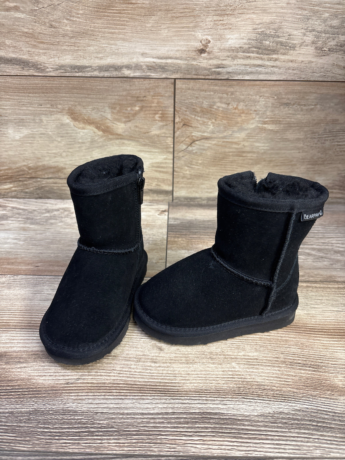 Bearpaw Emma Boots Black sz 6c