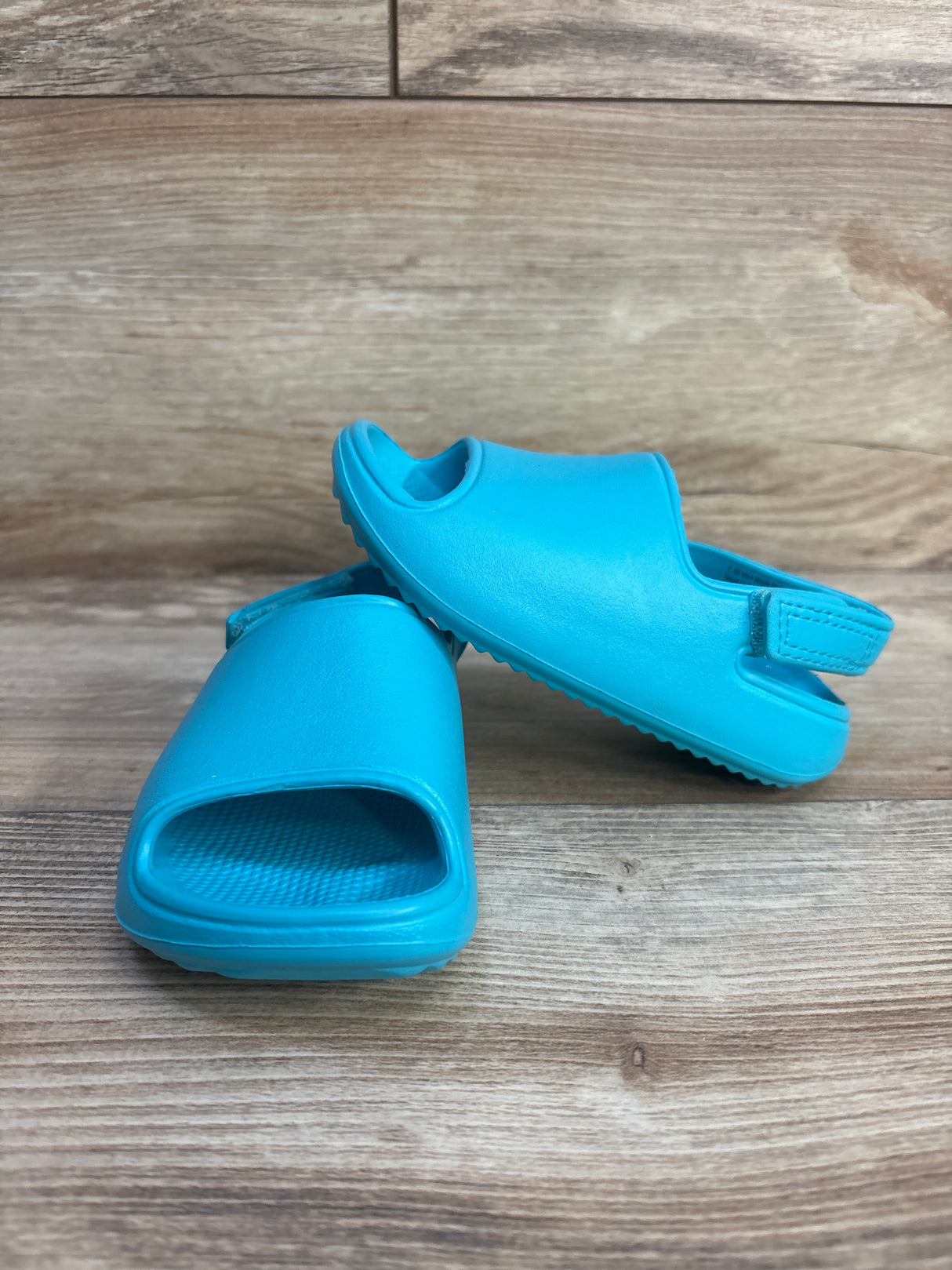 Cat & Jack Wynne Slip-On Slide Sandals Aqua sz 7c - Me n Mommy To Be