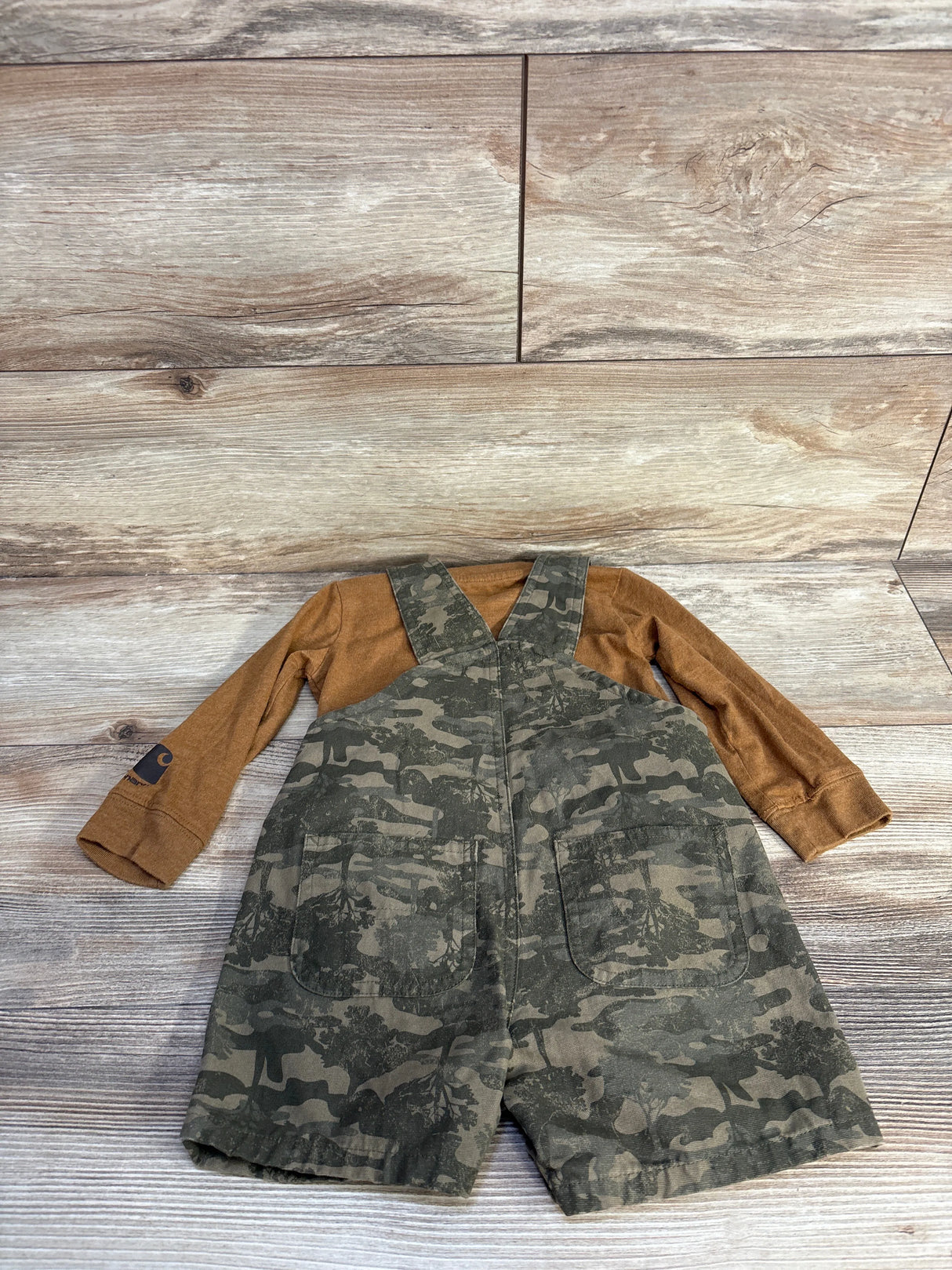 Carhartt 2pc Camo Shortalls & Bodysuit Set Brown sz 18m