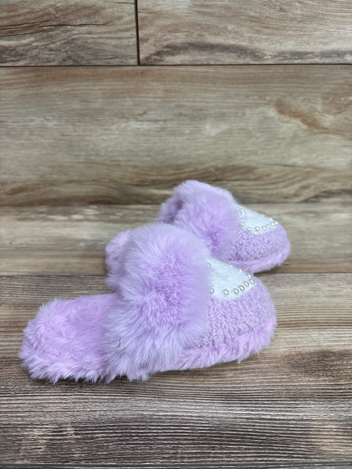 OMG Accessories Pearl Heart Plush Slippers Purple sz 12c