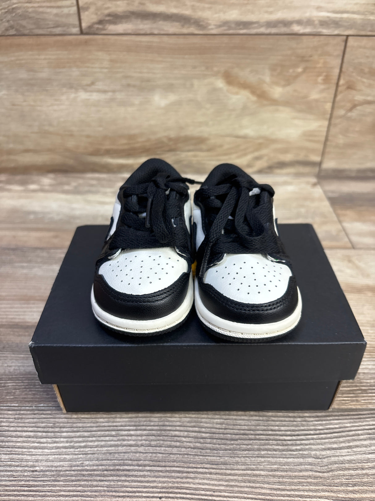Jordan 1 Retro Low OG TD ' Black/Dark Mocha' Sneakers sz 4c