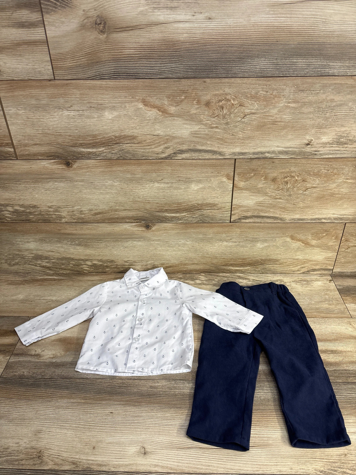 2pc Button Up Anchor Shirt & Pants White sz 9-12m