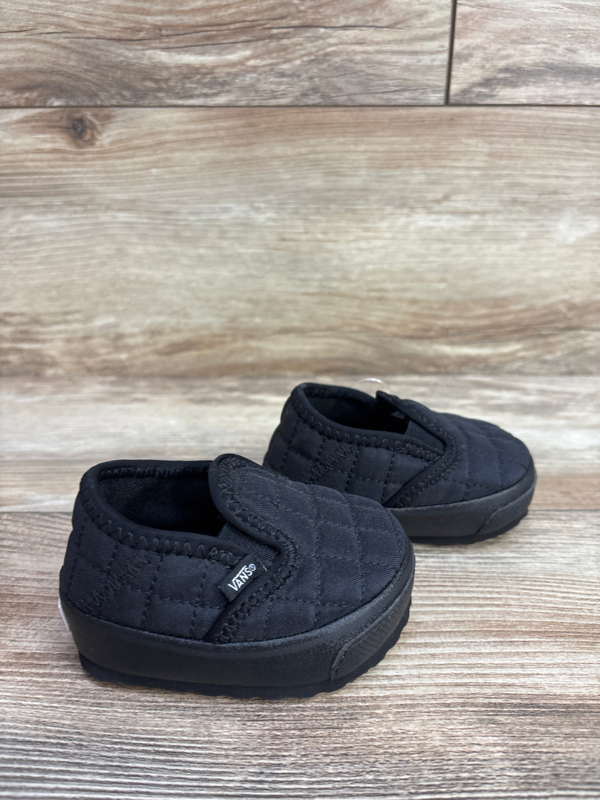 NWOT Vans Slip-Er 2 MTE Sneakers Black sz 3c