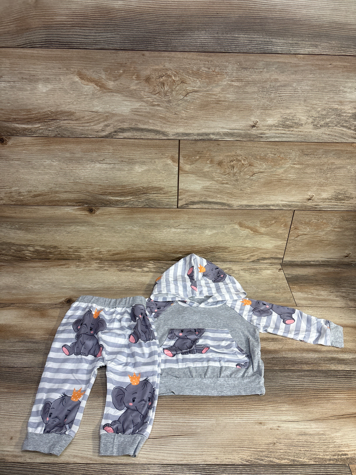 2pc Hooded Striped Elephant Hooded Shirt & Bottoms Set Grey sz 6-9m