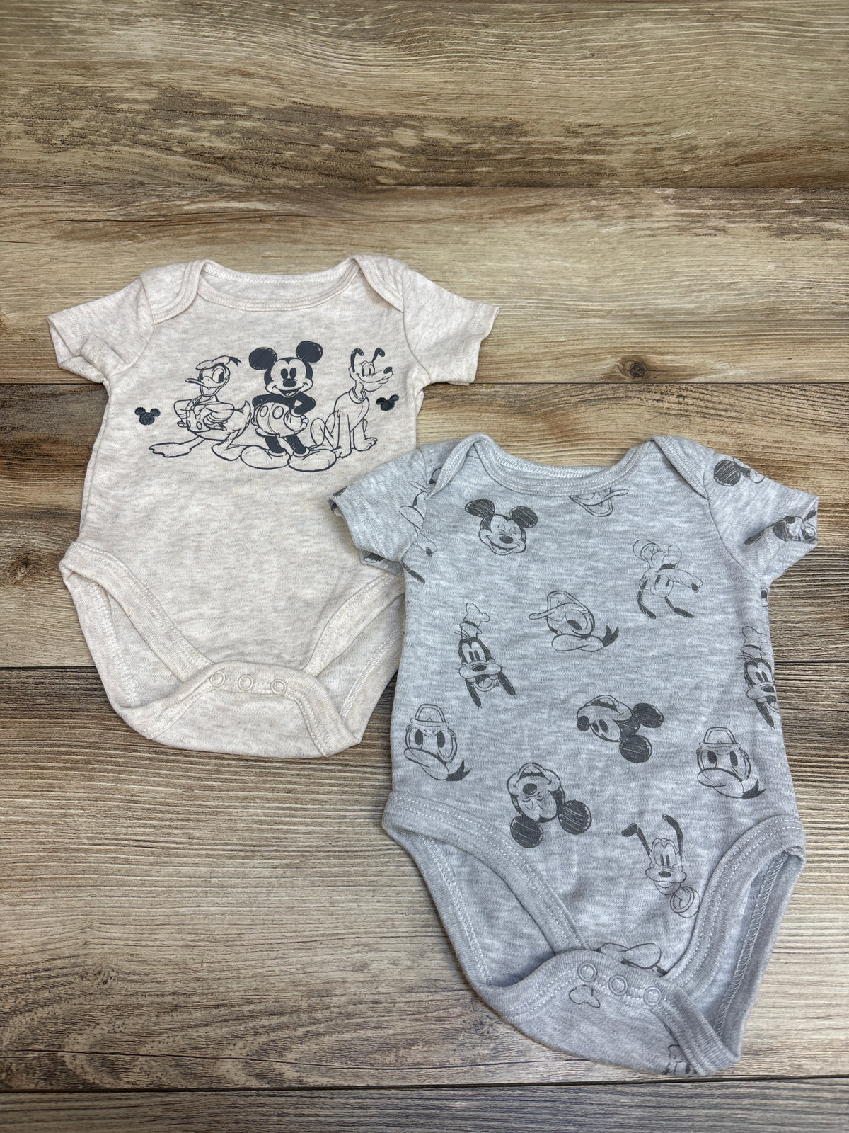 Disney Baby 2pk Mickey Mouse Bodysuits Grey sz 0/3m