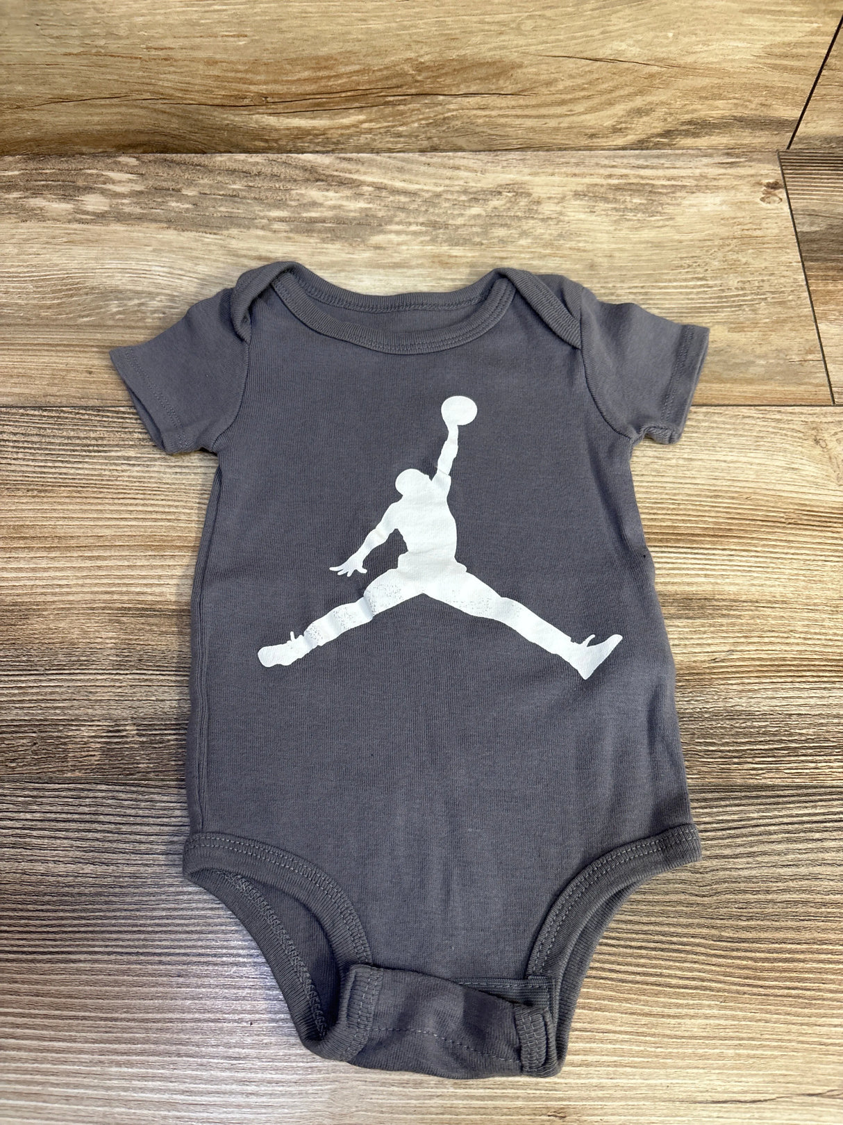 Jordan Jumpman Logo Bodysuit Grey sz 6-12m