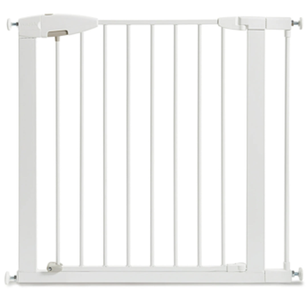 NEW Munchkin Easy Close Baby Gate 29.5" - 35" White