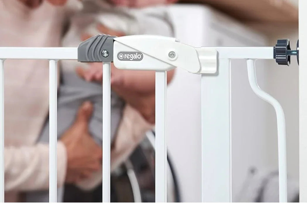 NEW Regalo Extra Tall Easy Step Metal Walk Through Baby Gate White