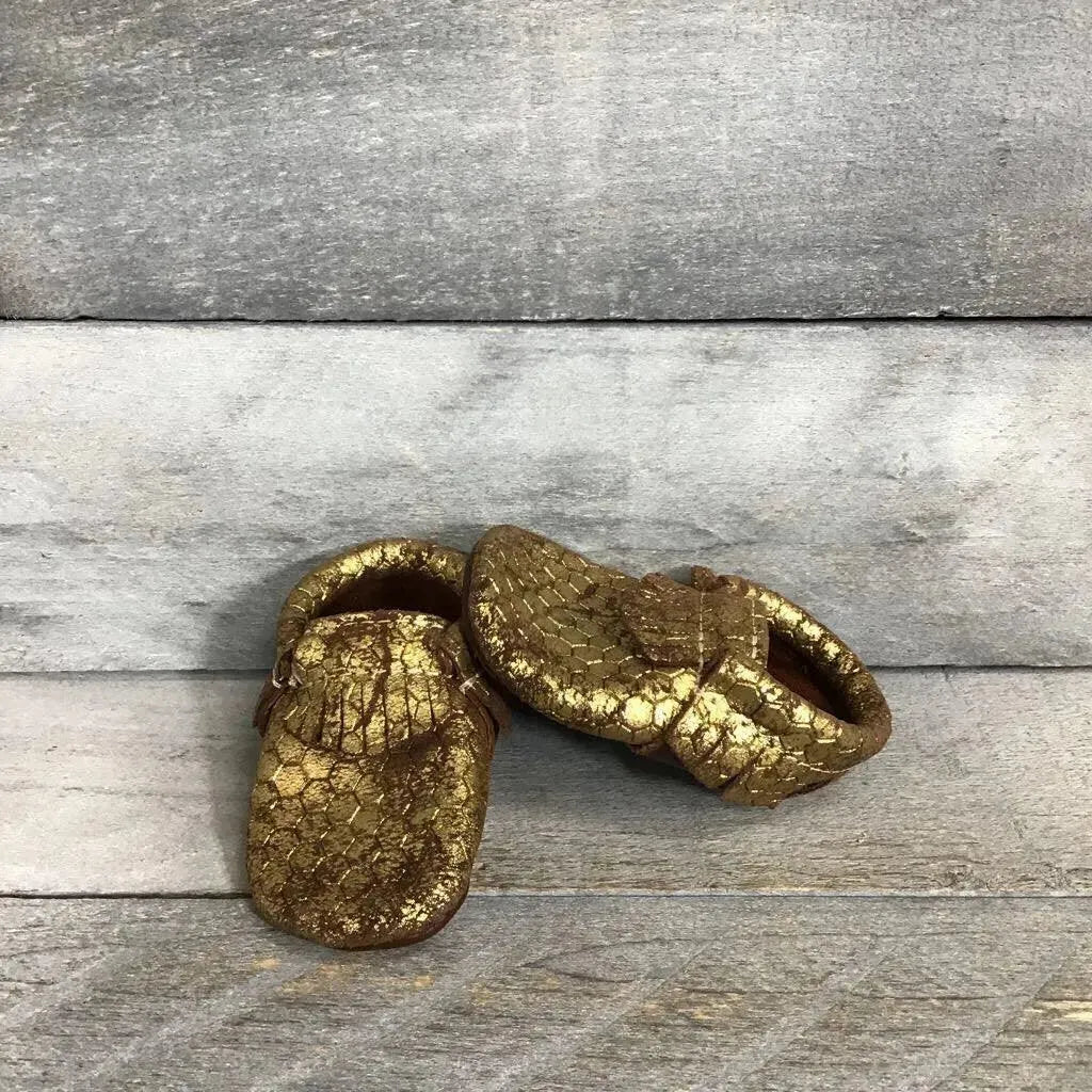Freshly Picked Soft Sole Leather Honeycomb Moccasins size 1c - Me 'n Mommy To Be