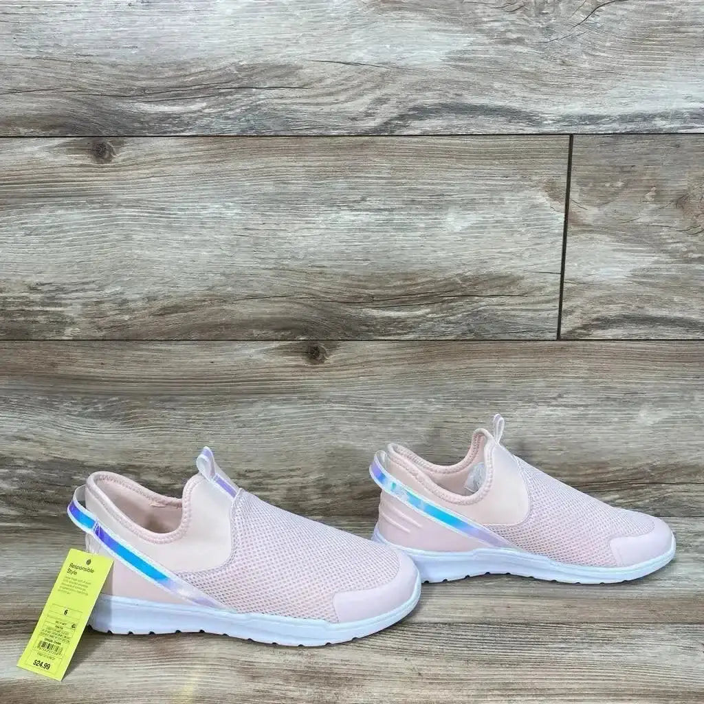 NEW All in Motion Fin Hybrid Sneakers sz 6Y - Me 'n Mommy To Be