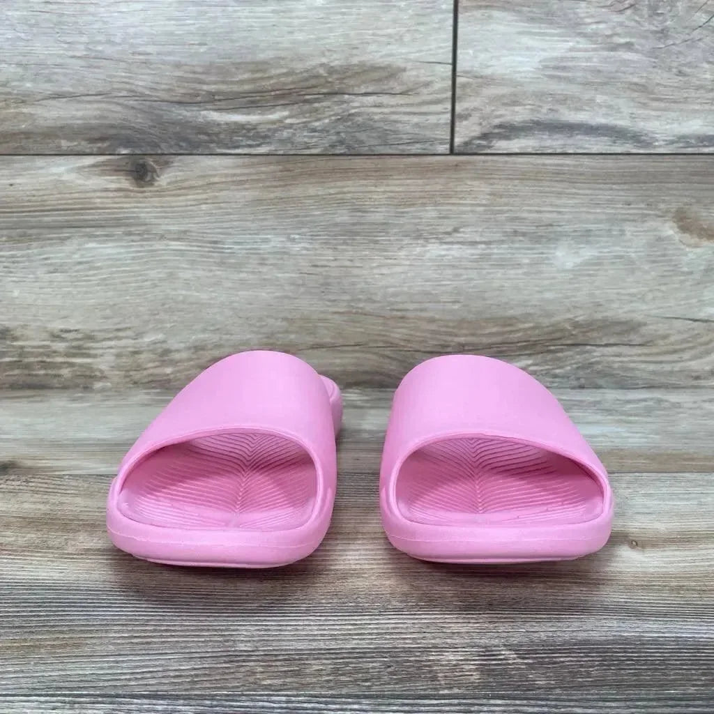 All in Motion Apollo Slip-On Slide Sandals sz 5Y - Me 'n Mommy To Be