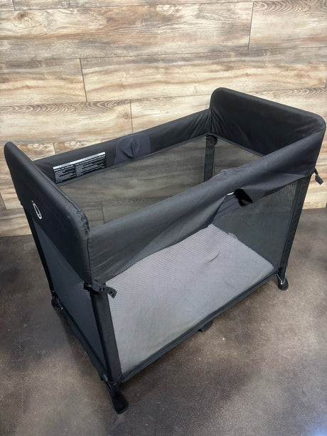 Bugaboo Stardust Portable Travel Playard, Black - Me n Mommy To Be
