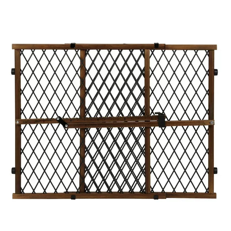 Expandable wooden and metal baby safety gate with lattice design for childproofing home
