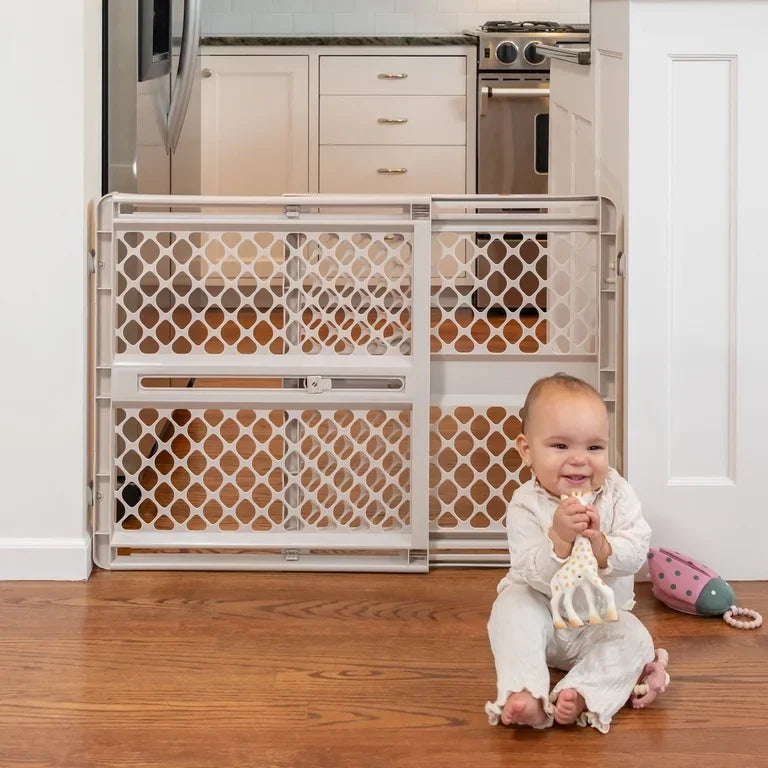 NEW Toddleroo by North States Supergate Ergo Safety Gate, Sand 28''-42''