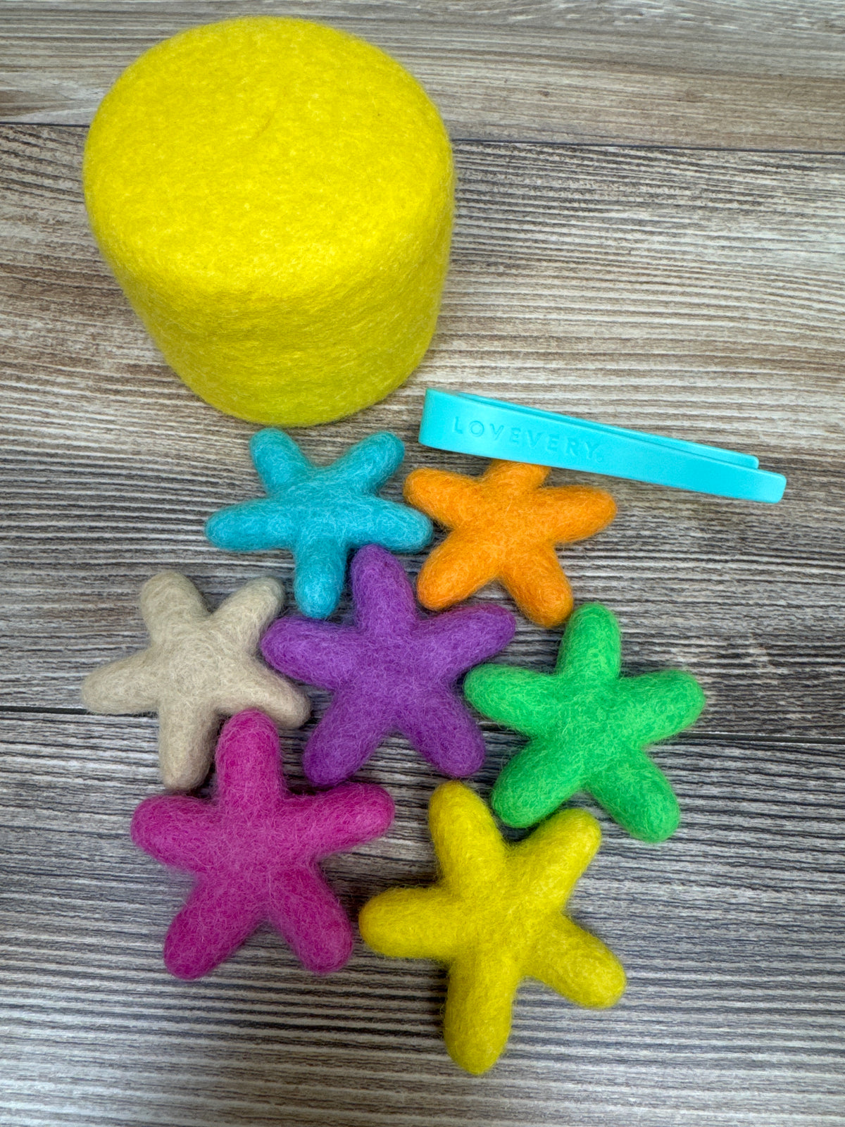 Lovevery Transfer Tweezers & Felt Stars