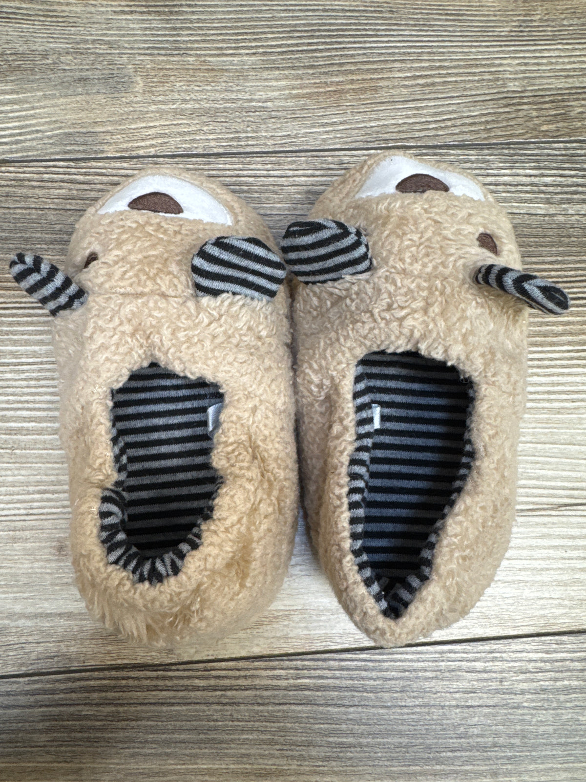 Csfry Sherpa Bear Slippers Beige sz 6/7c