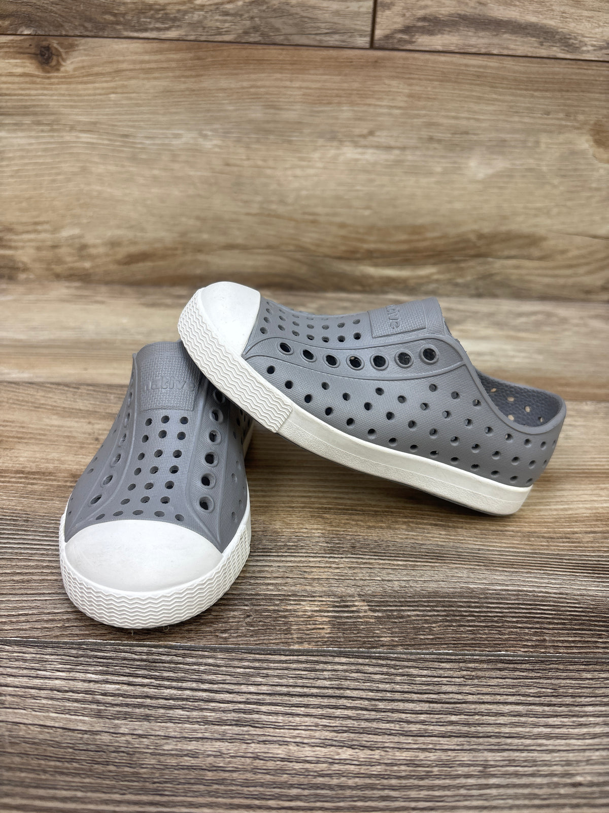 Native Jefferson Slip-On Shoes Grey sz 9c