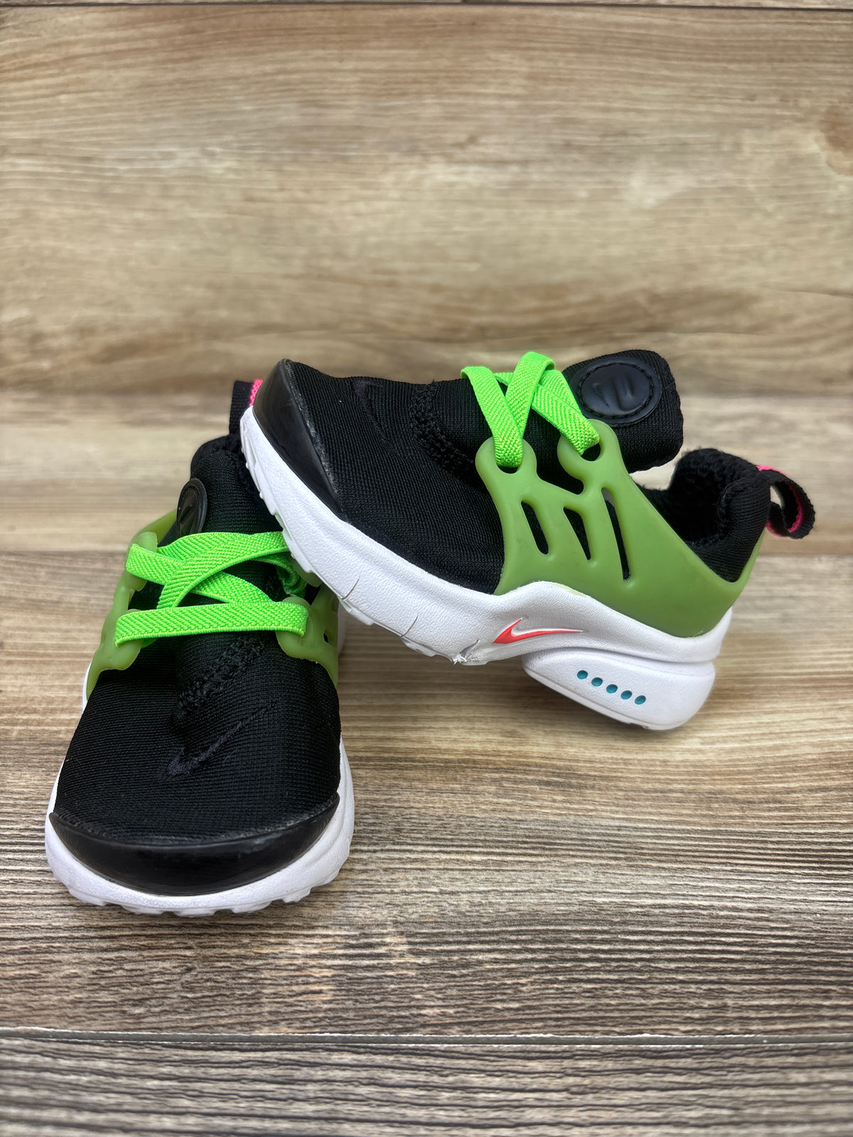 Nike Little Presto TD 'Green Strike' Sneakers sz 5c
