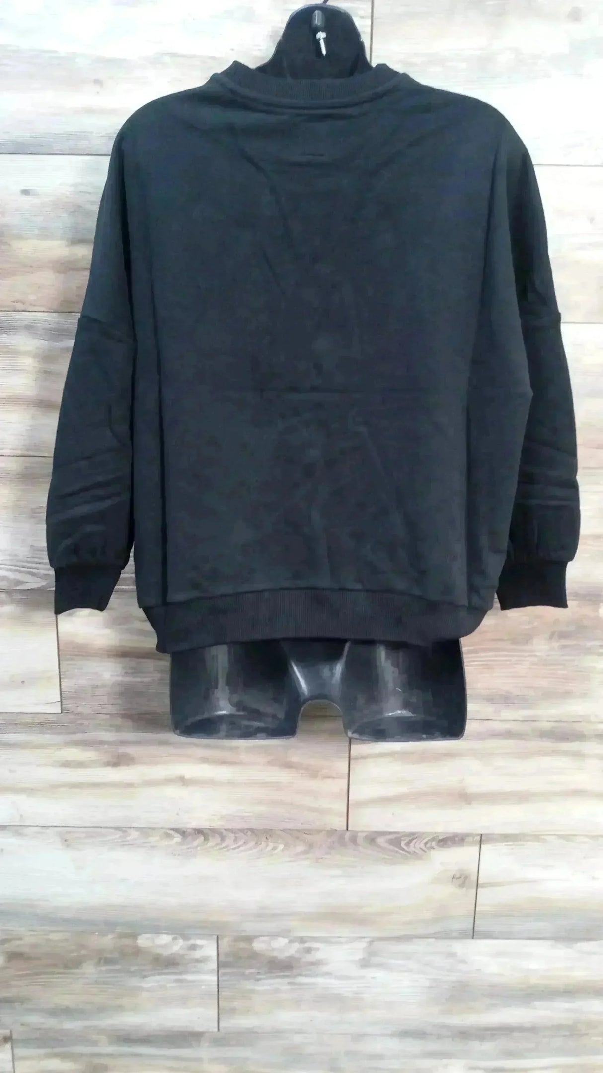 NEW Gap Maternity Crewneck Black Sweatshirt sz Medium - Me n Mommy To Be