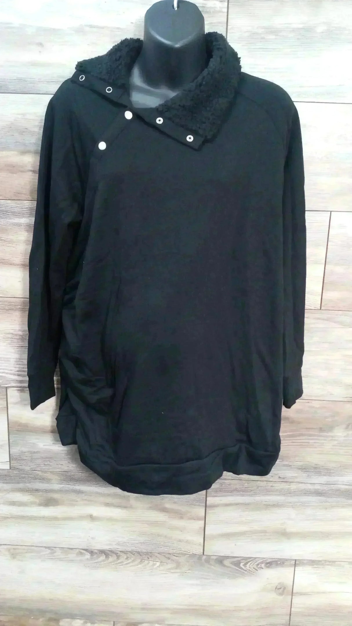 NEW Isabel Maternity Snap Sherpa Collar Black Sweatshirt sz XL - Me n Mommy To Be