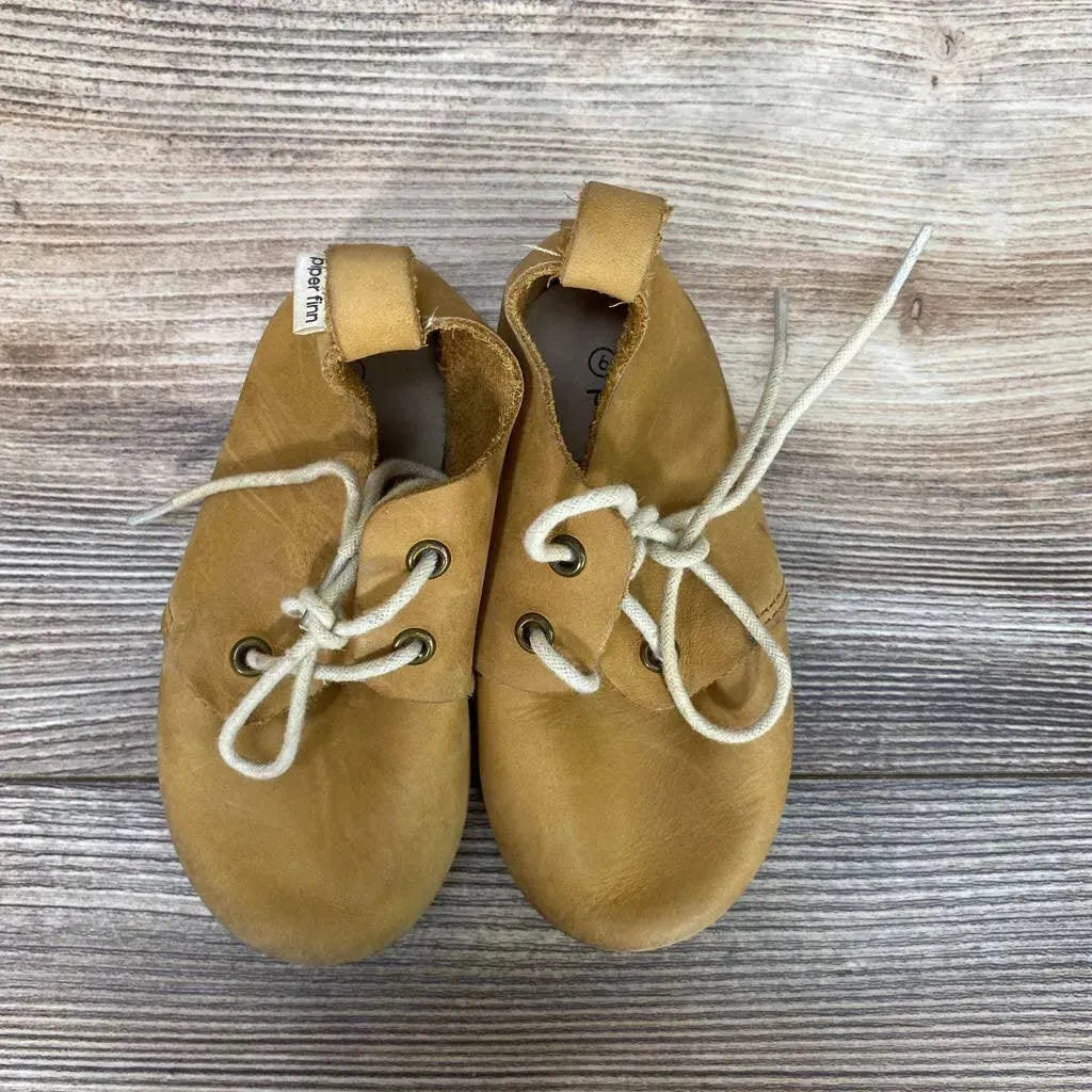 Piper Finn Natural Low Top Oxfords sz 6c - Me 'n Mommy To Be