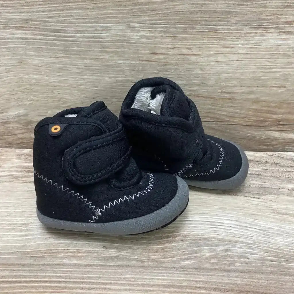 Front view of black Bogs Elliot II toddler rain boots showing treaded sole and pull-on handles on white background
