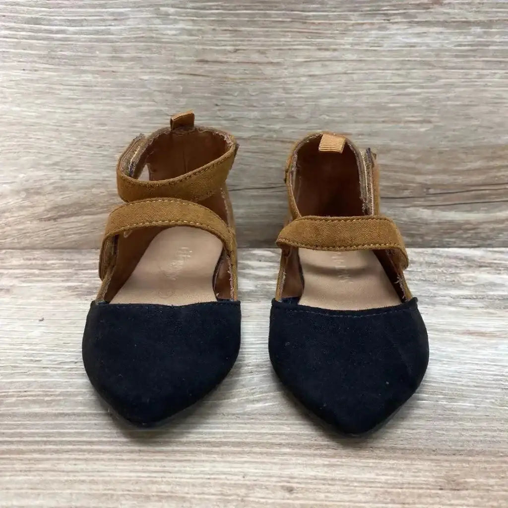 Front view of Old Navy Toddler Ballet Flats sz 5c showcasing black pointed toe and tan suede crossover ankle straps on wood plank background