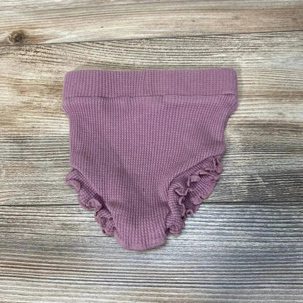 Front view of Spearmint Love ruffle bloomers sz 0-3m showing mauve ribbing, ruffled leg openings, and 100% organic cotton