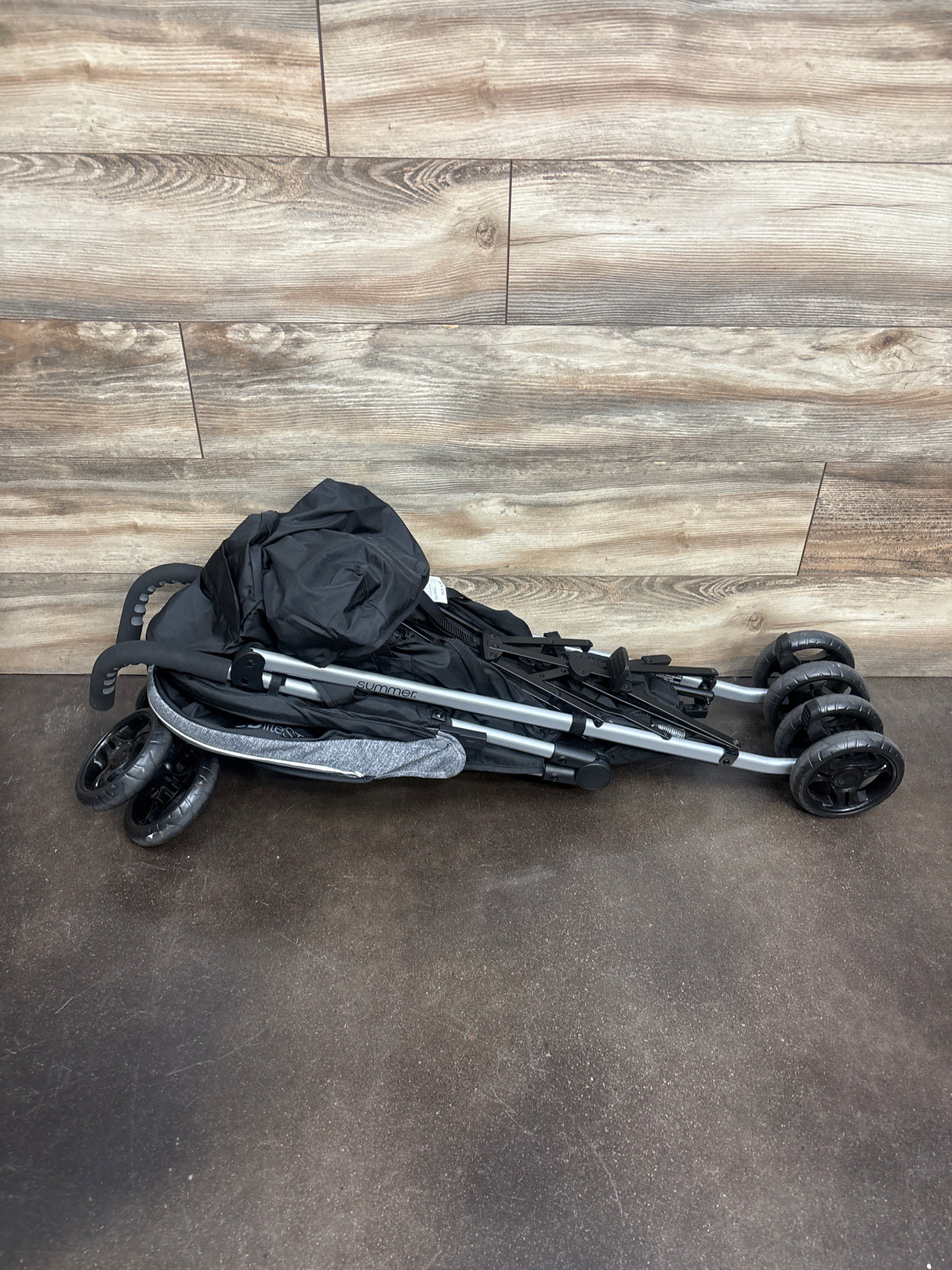 Summer by Ingenuity 3Dlite ST Convenience Stroller