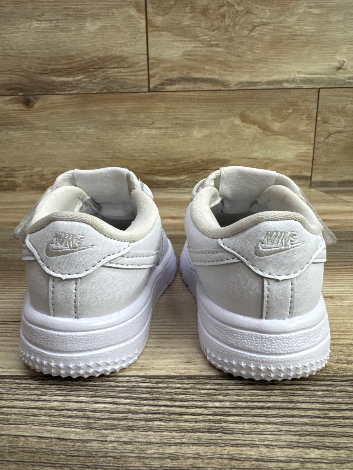 Nike Force 1 Low EasyOn Sneakers White sz 7c
