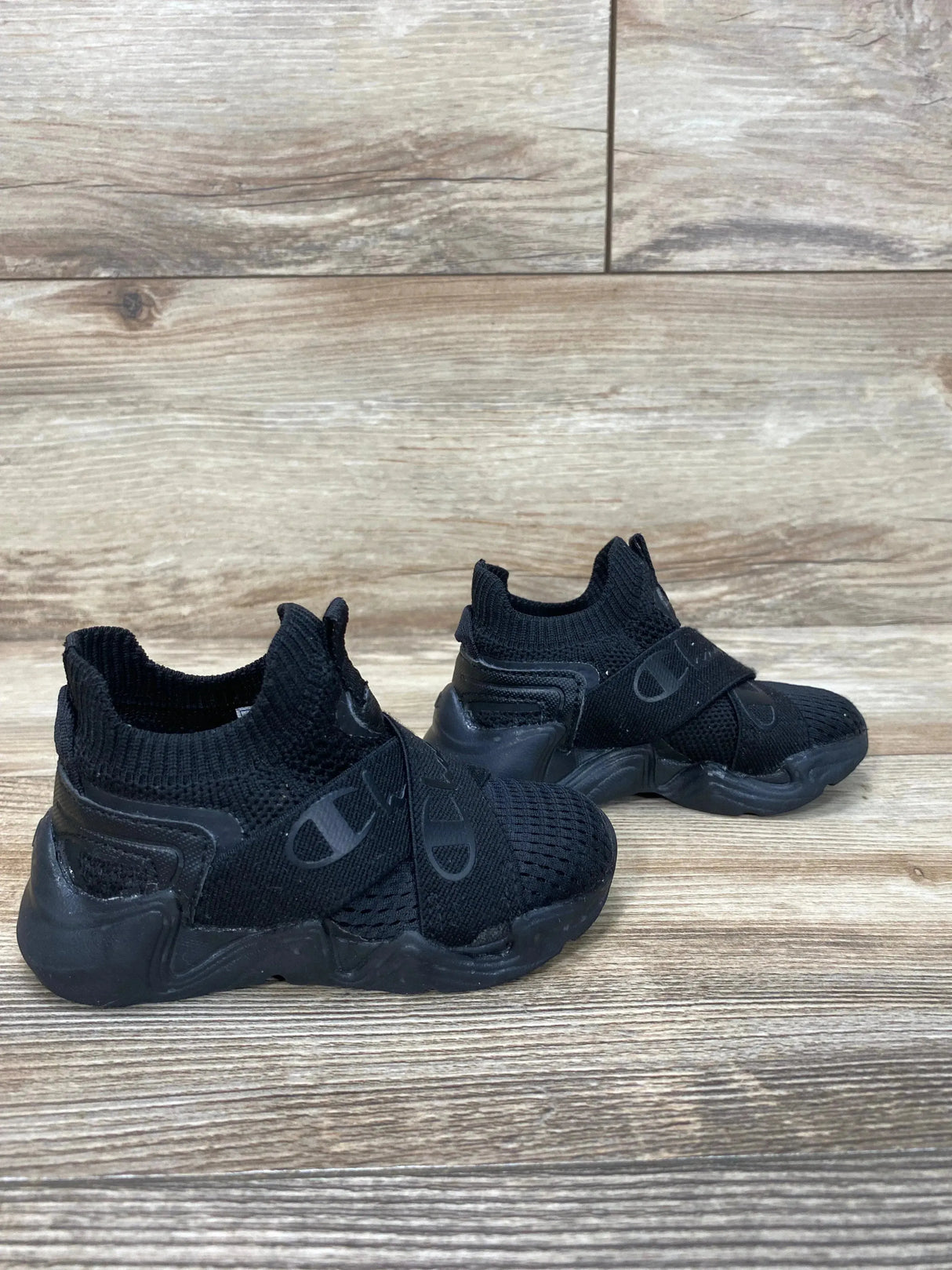 Champion Hyper Cross Sneakers Black sz 5c