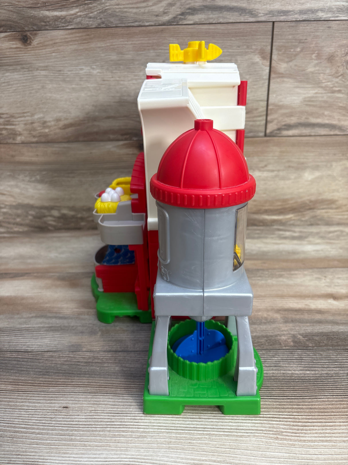 Fisher Price Little People Caring For Animals Farm