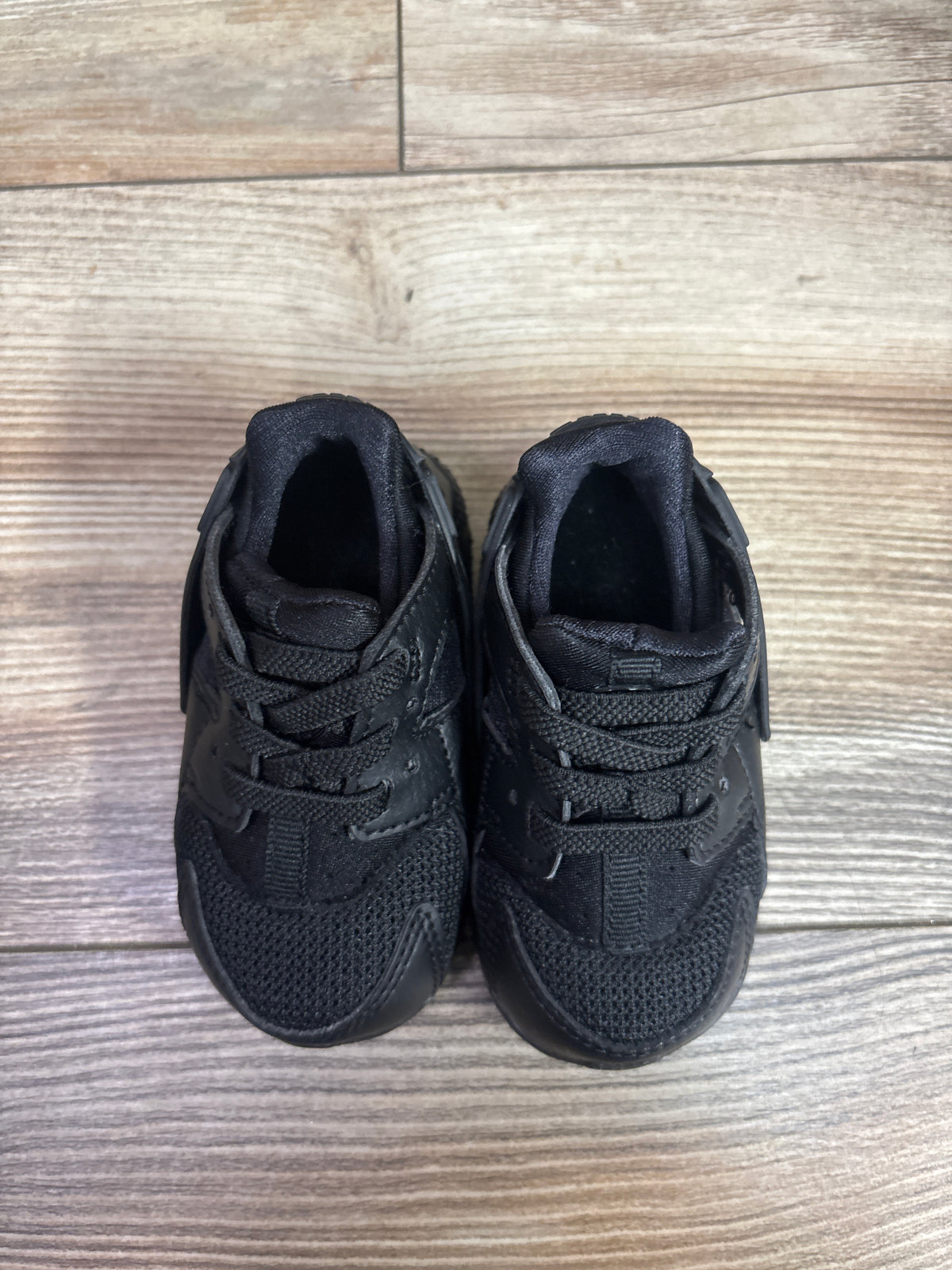 Nike Huarache Run TD 'Triple Black' Sneaker sz 4c