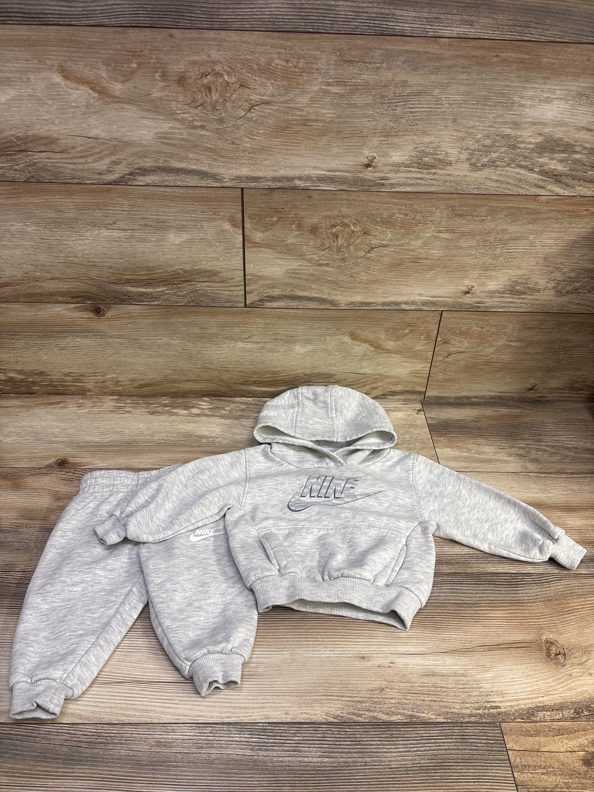 Nike 2pc Pullover Hoodie & Joggers Set Grey sz 12m