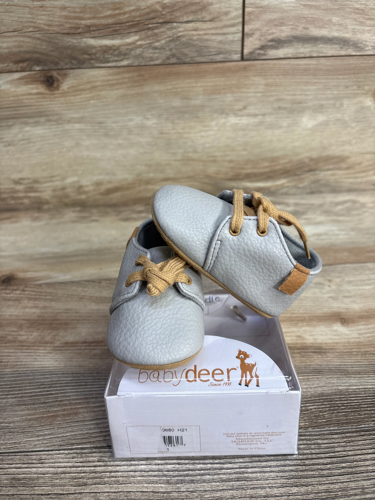 NEW Baby Deer Waddle Soft Sole Shoes Grey sz 1c