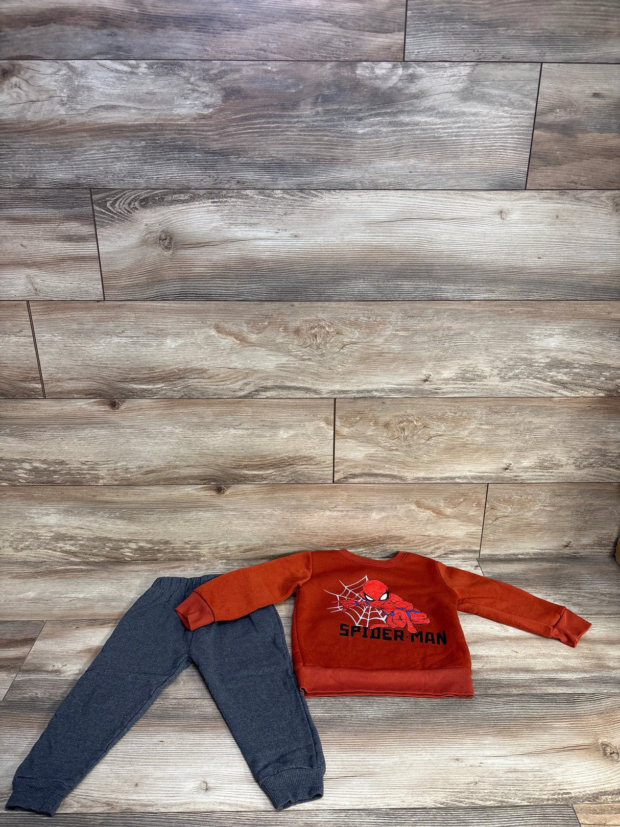 Marvel Spiderman 2pc Sweatshirt & Jogger Set Rust sz 3T