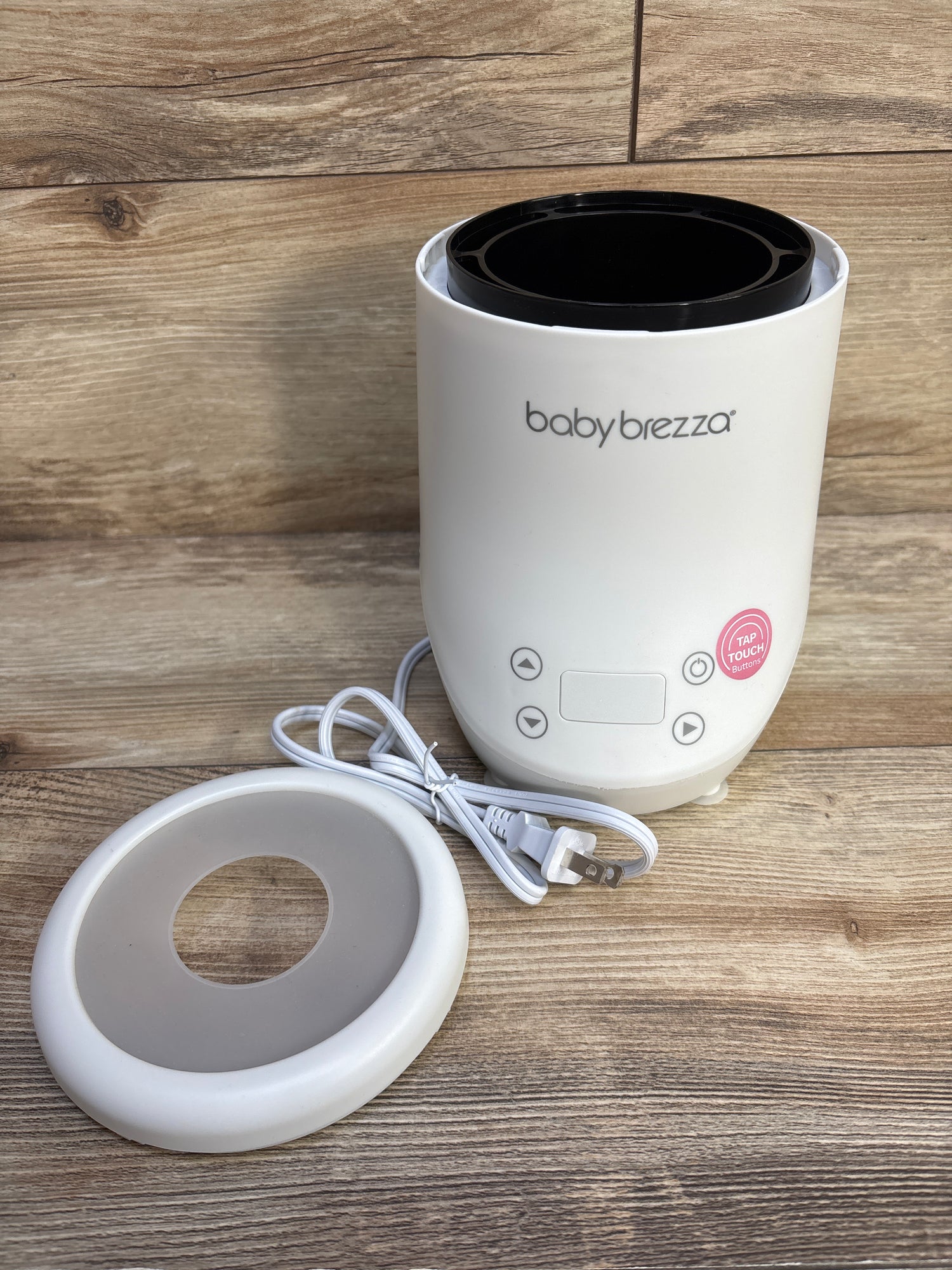 Baby Brezza Airswirl Bottle Warmer in White