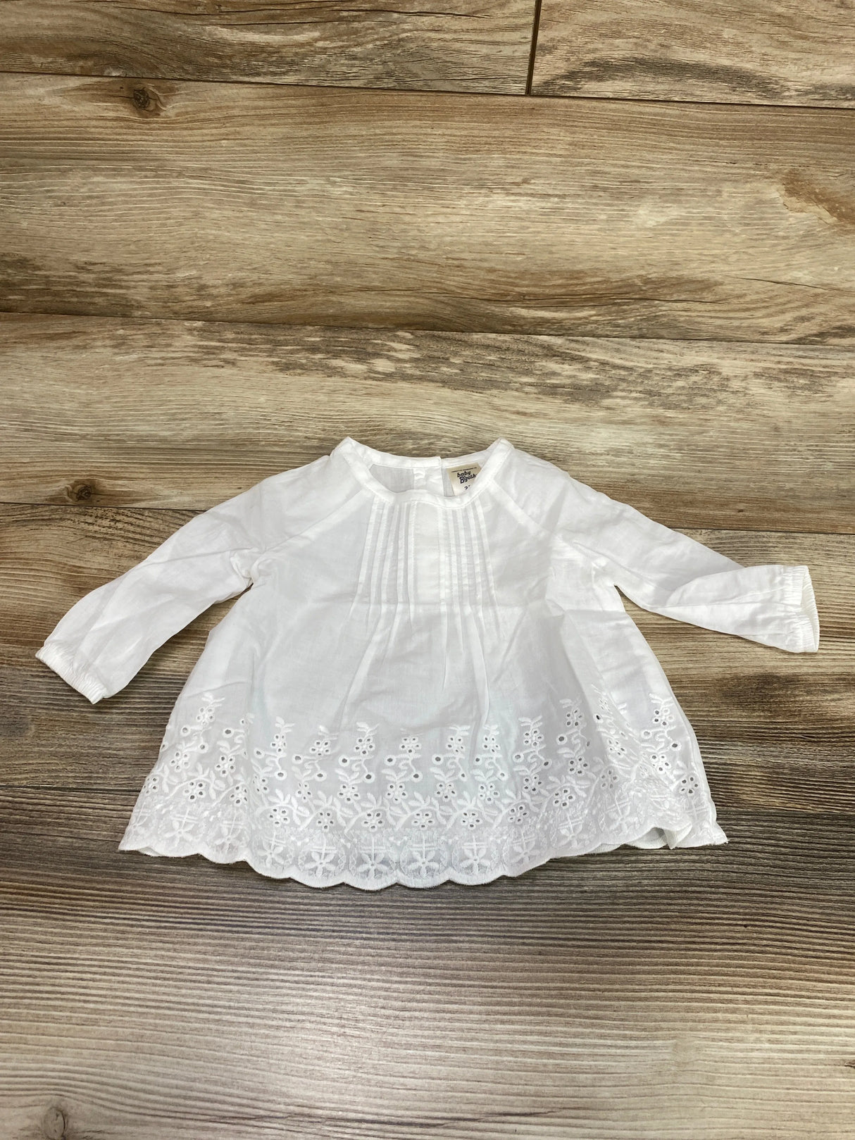 Oshkosh Embroidered Eyelet Top White sz 3m